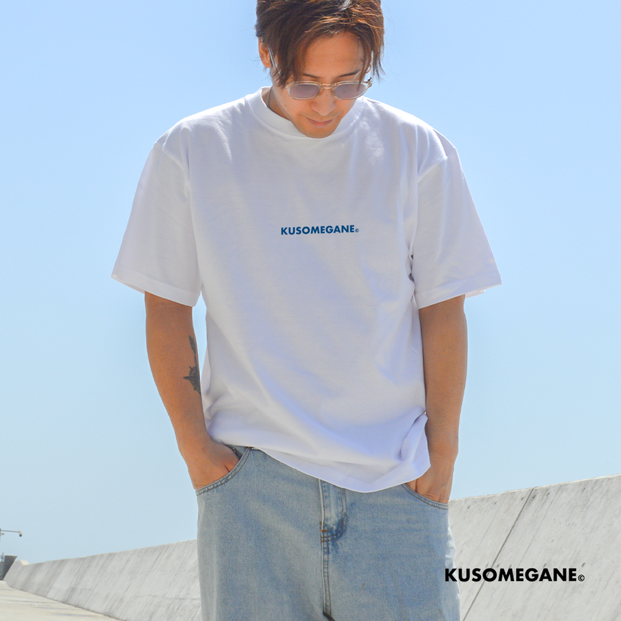 megacchi color:white