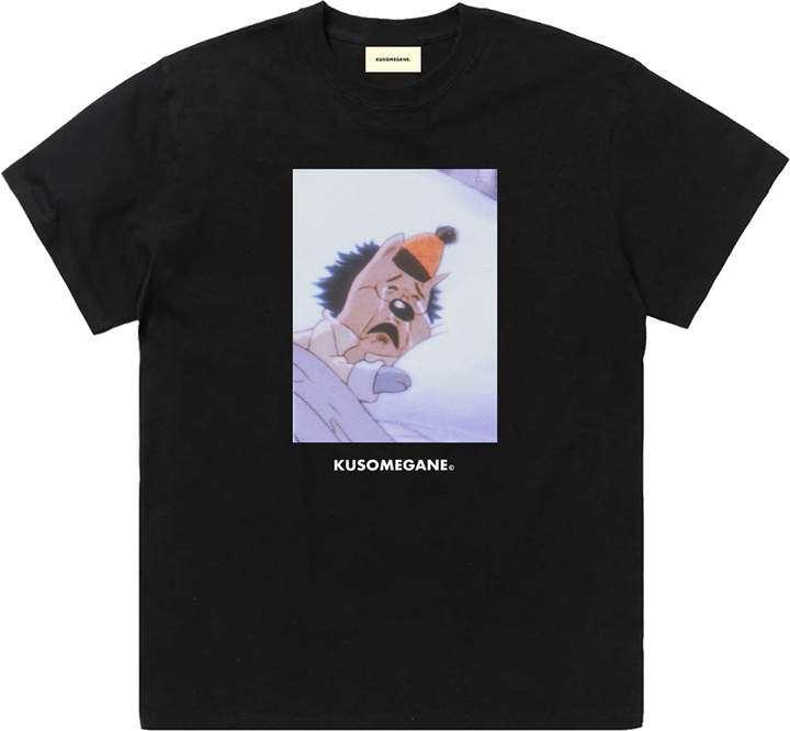 color:black